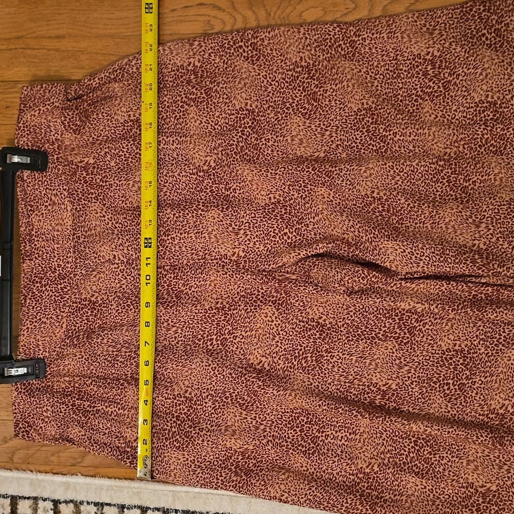 JESSICA SIMPSON BRAND WOMEN'S PLUS SIZE LEOPARD PRINT PANTS SIZE 2X - Picture 7 of 14